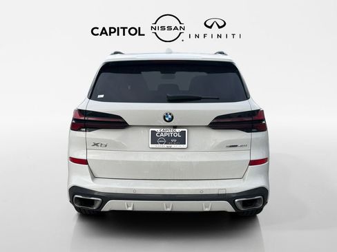 Used 2026 BMW X5 sDrive40i image 6