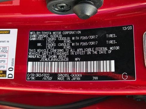 Certified 2024 Toyota 4Runner SR5 AWD/4WD image 23