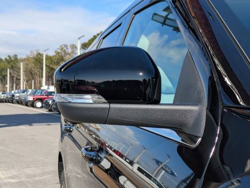 New 2026 Ford Expedition Platinum w/ Driver's Package image 12