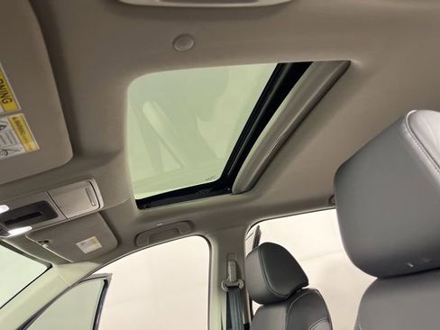 Used 2024 Honda CR-V EX-L image 33