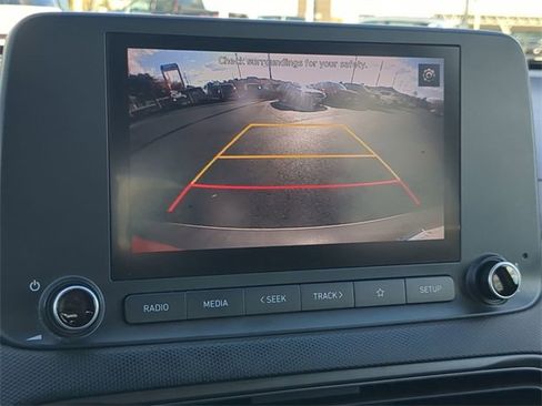 Used 2023 Hyundai Kona SEL image 19