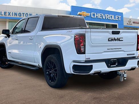 Used 2022 GMC Sierra 1500 Elevation image 2