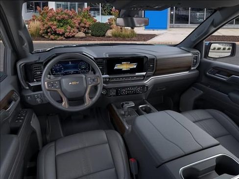 New 2026 Chevrolet Silverado 1500 High Country AWD/4WD image 15