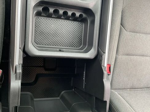 Used 2019 RAM 1500 Big Horn AWD/4WD image 36