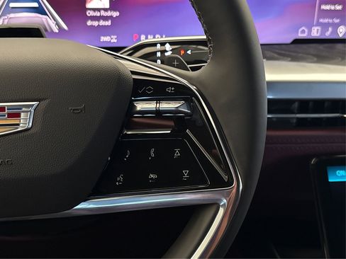 New 2026 Cadillac Escalade Luxury AWD/4WD image 29