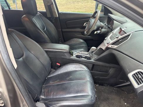 Used 2010 GMC Terrain SLE image 17