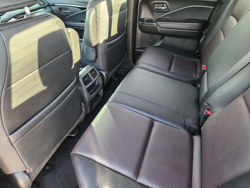 Certified 2022 Honda Ridgeline Black Edition image 30