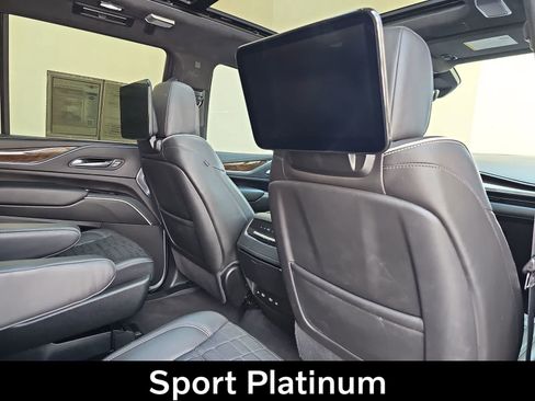 Used 2024 Cadillac Escalade Sport Platinum AWD/4WD image 16