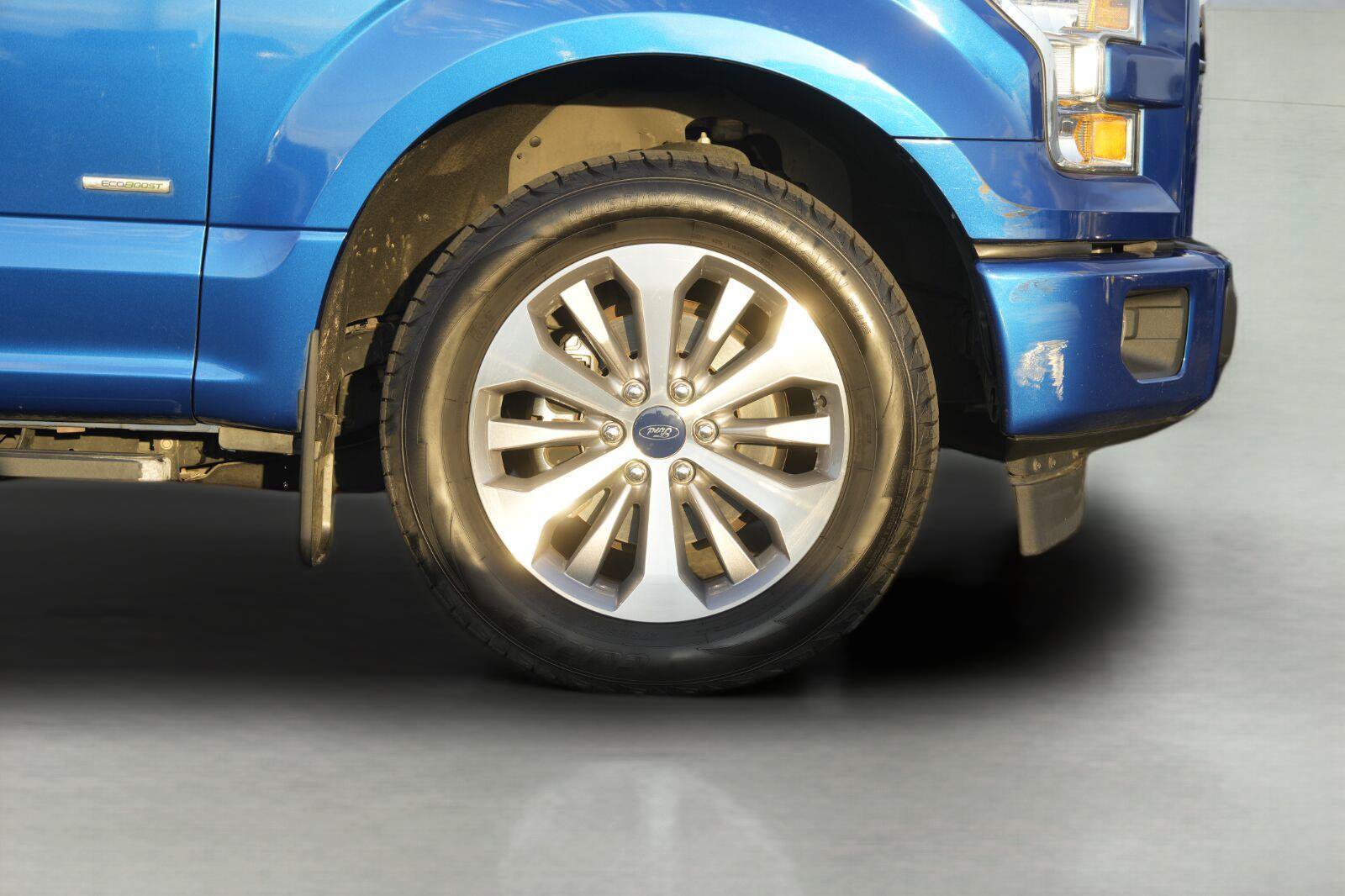 Used 2017 Ford F150 XL w/ Equipment Group 101A Mid RWD image 4
