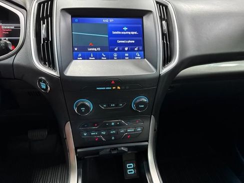 Used 2020 Ford Edge SEL w/ Convenience Package AWD/4WD image 21