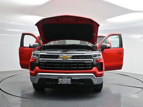 Used 2022 Chevrolet Silverado 1500 LT RWD image 45
