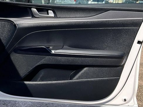 Certified 2026 Kia K5 LXS image 21