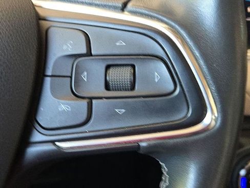 Used 2023 Buick Encore GX Select image 13
