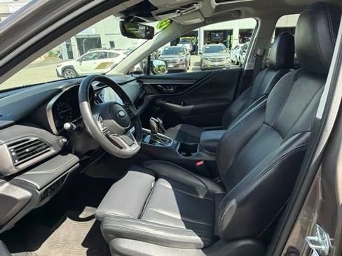 Used 2023 Subaru Outback Limited XT AWD/4WD image 11