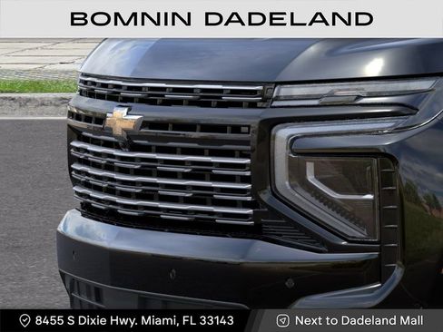 New 2026 Chevrolet Suburban High Country AWD/4WD image 13