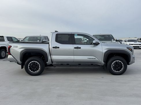 New 2026 Toyota Tacoma TRD Off-Road image 13