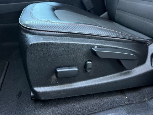 Used 2019 GMC Canyon All Terrain w/ Trailering Package AWD/4WD image 14