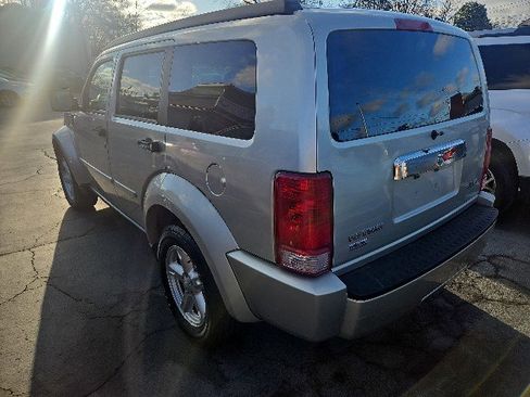 Used 2008 Dodge Nitro SLT w/ Convenience Group image 3