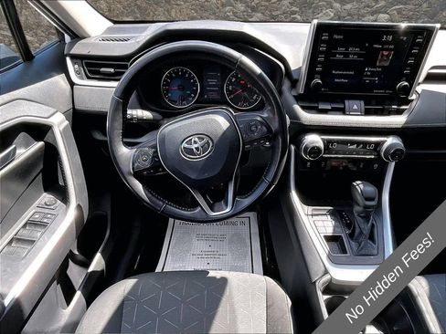 Used 2020 Toyota RAV4 XLE w/ Convenience Package AWD/4WD image 5