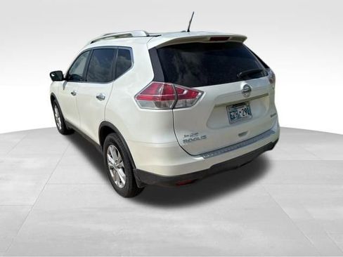 Used 2016 Nissan Rogue SV w/ SV Premium Package AWD/4WD image 5