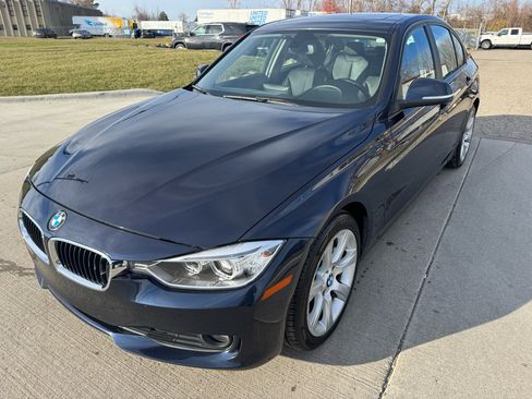 Used 2013 BMW 335i xDrive 4dr Sdn 335i xDrive AWD image 1