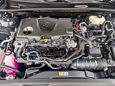 Certified 2025 Toyota Camry SE image 14