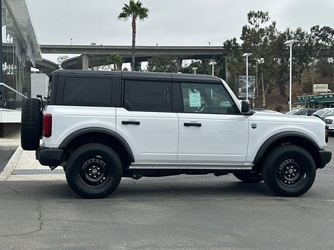 New 2026 Ford Bronco Big Bend AWD/4WD image 2