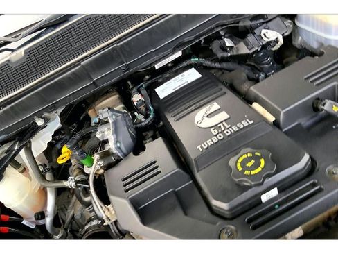 Used 2020 RAM 2500 Limited image 34