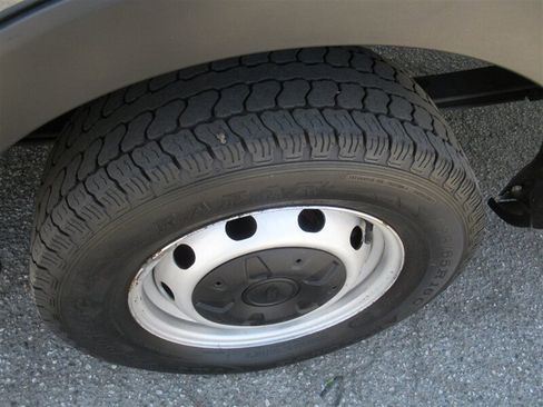 Used 2019 Ford Transit 250 Cargo Van image 27