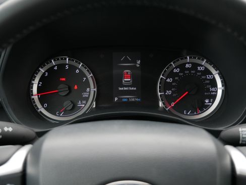 Used 2022 Toyota Highlander LE AWD/4WD image 21