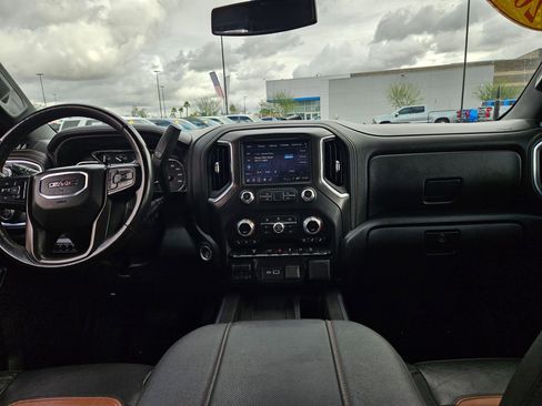 Used 2023 GMC Sierra 2500 AT4 w/ Gooseneck/5TH Wheel Package image 15