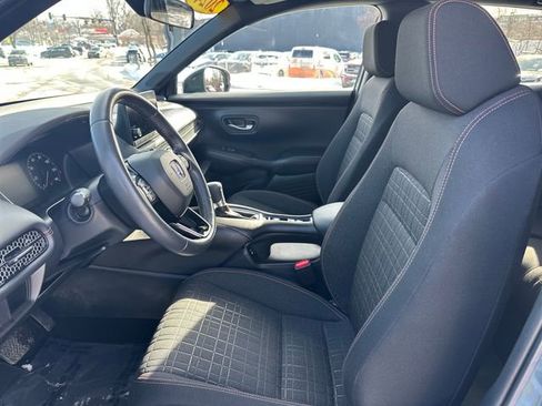 Used 2024 Honda HR-V Sport image 9