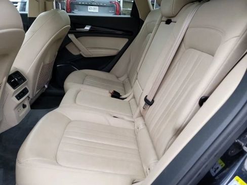 Used 2020 Audi Q5 2.0T Premium Plus w/ Premium Plus Package AWD/4WD image 24