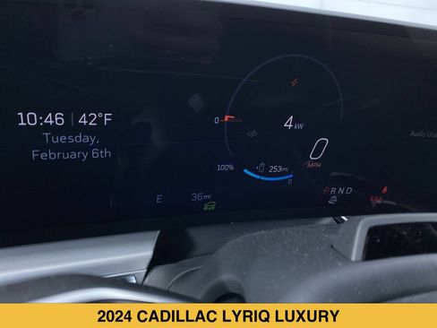 Certified 2024 Cadillac Lyriq Luxury RWD image 4