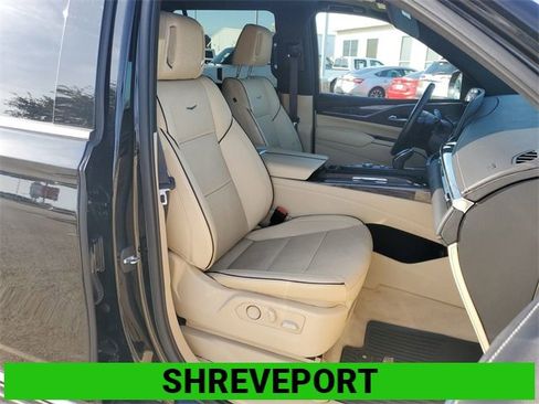 Certified 2021 Cadillac Escalade Premium Luxury w/ Driver Assist Tech Package image 29