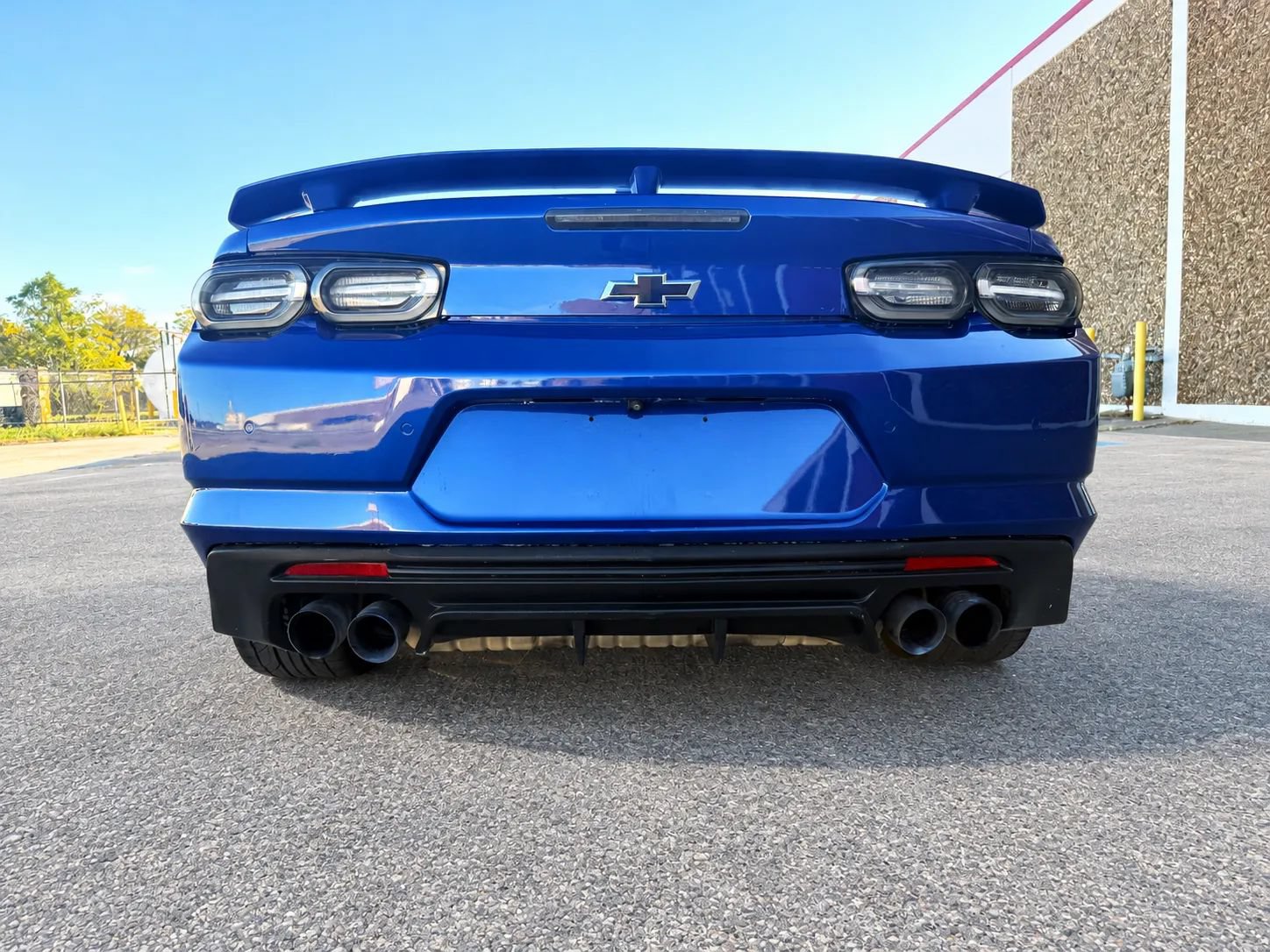 Used 2021 Chevrolet Camaro SS RWD image 12