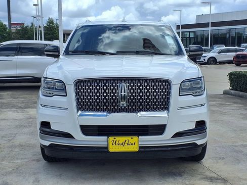 Used 2022 Lincoln Navigator Reserve RWD image 6