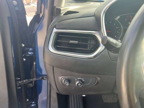 Used 2022 Chevrolet Equinox LT image 17