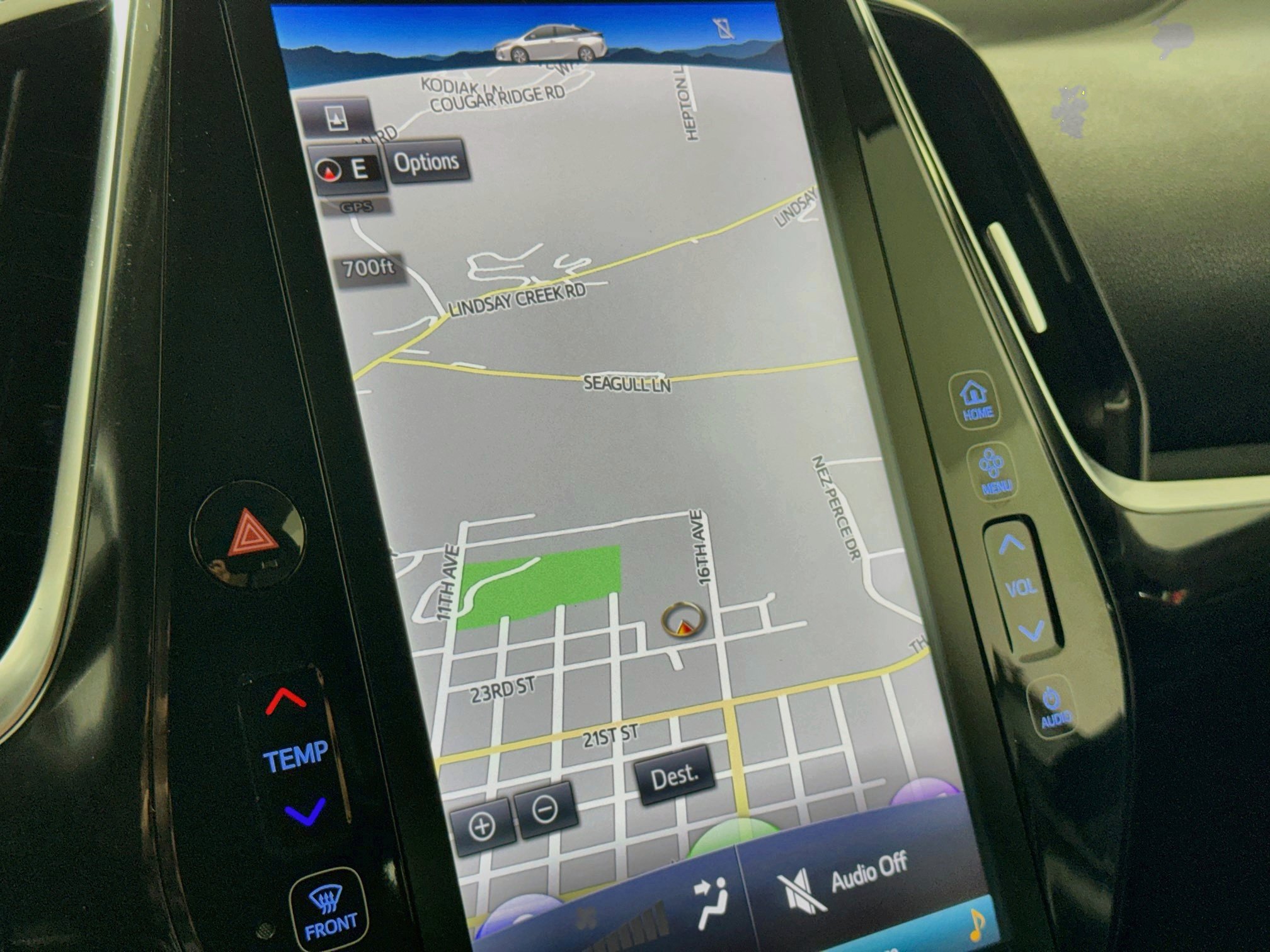 Certified 2017 Toyota Prius Prime Advanced FWD image 18
