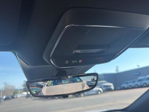 Used 2024 Chevrolet Blazer EV RS image 34