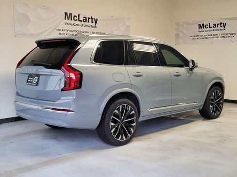 New 2026 Volvo XC90 B6 Ultra w/ Protection Package AWD/4WD image 7