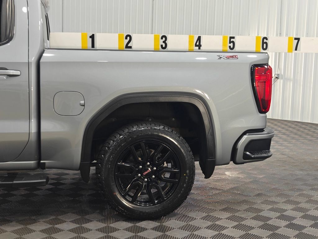 Used 2025 GMC Sierra 1500 Elevation w/ Elevation Premium Package AWD/4WD image 28