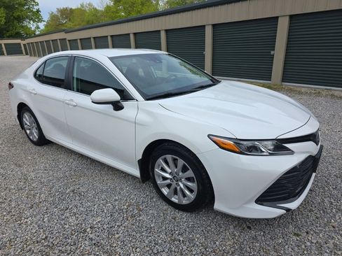 Certified 2020 Toyota Camry LE FWD image 8