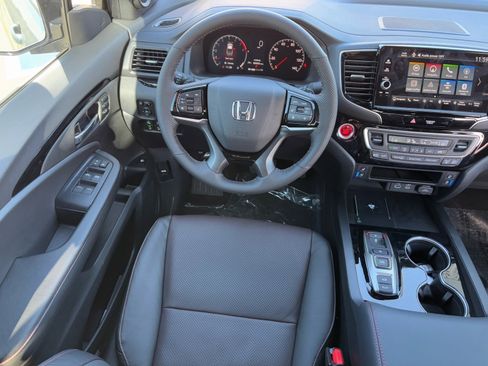 New 2026 Honda Ridgeline Black Edition image 15