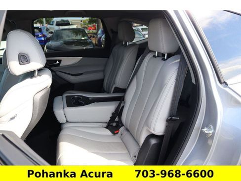 Certified 2023 Acura MDX SH-AWD w/ Technology Package image 29