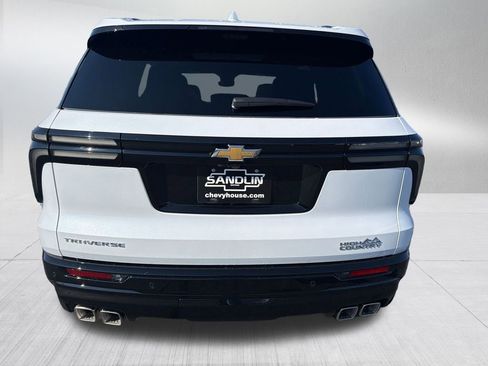 New 2026 Chevrolet Traverse High Country image 8