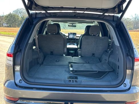 Used 2020 Lincoln Aviator Grand Touring w/ Equipment Group 301A image 18