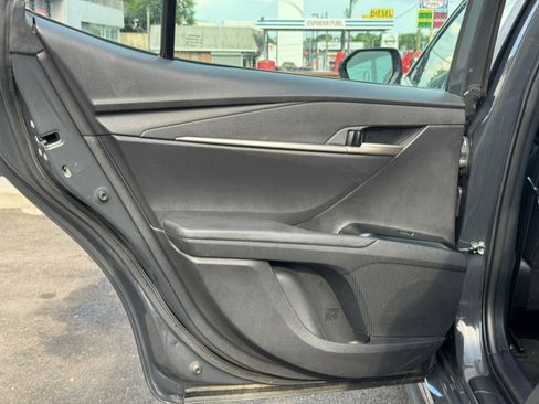 Used 2025 Toyota Camry SE FWD image 24