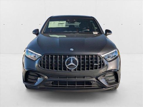 New 2025 Mercedes-Benz GLC 43 AMG 4MATIC Coupe image 6