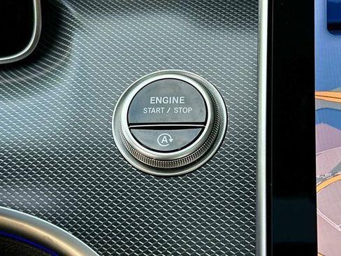 Certified 2025 Mercedes-Benz C 300 4MATIC Sedan image 28